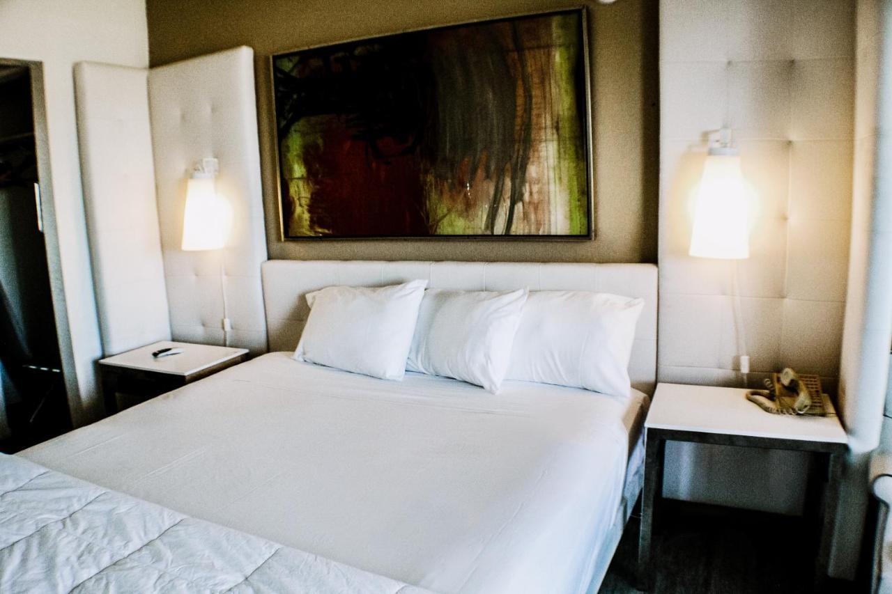 Devonshire Inn Motel Rosamond ภายนอก รูปภาพ