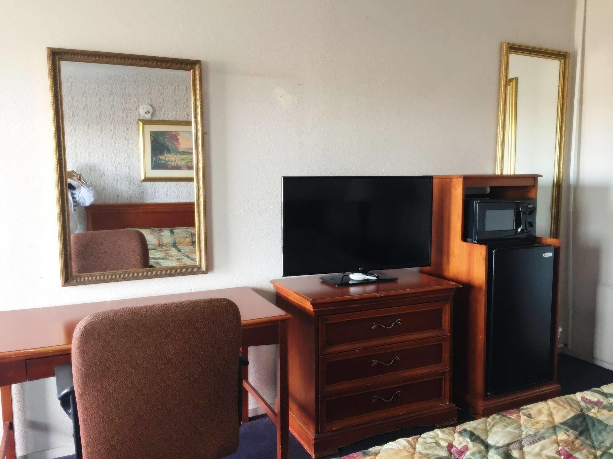 Devonshire Inn Motel Rosamond ภายนอก รูปภาพ