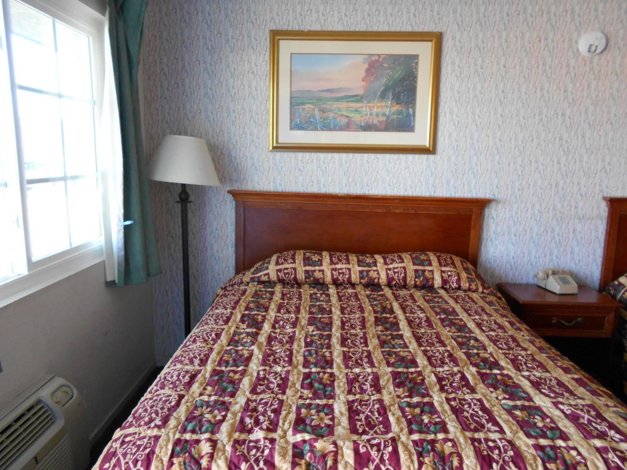 Devonshire Inn Motel Rosamond ภายนอก รูปภาพ